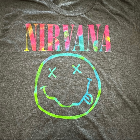 NIRVANA OFFICIALLY LICENSED DARK GRAY SMILEY FACE LOGO T-SHIRT SIZE LARGE - Picture 2 of 7